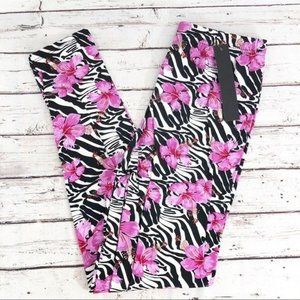 Super Soft Seamless Zebra Floral Print‎ Leggings